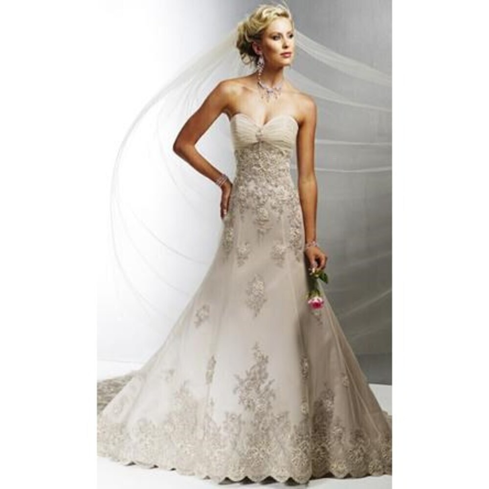 Maggie Sottero Wedding Gown A3112 Vogue